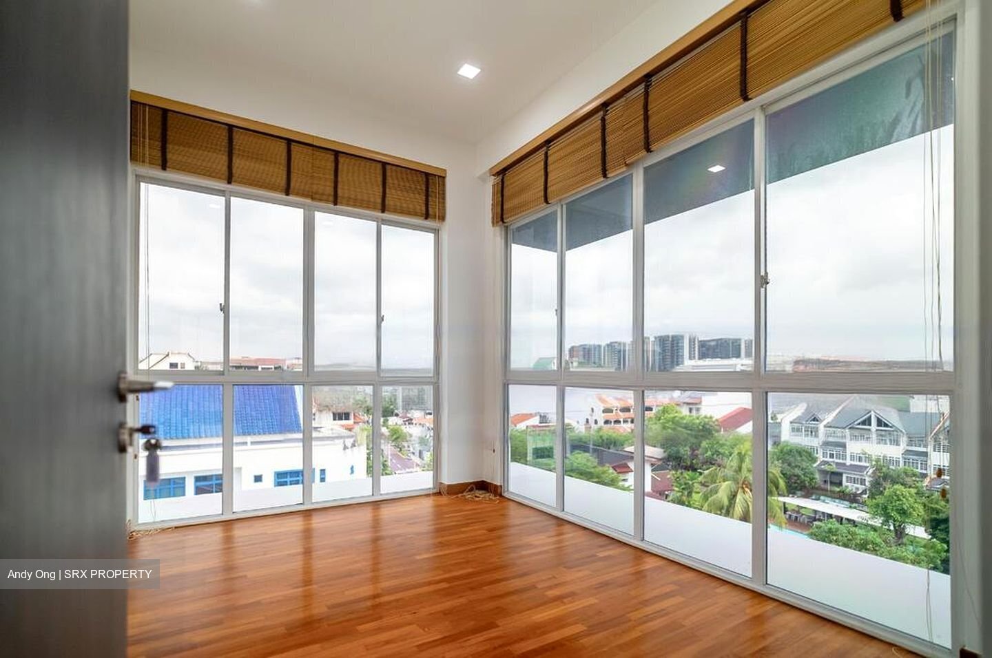 Shiro (D15), Apartment #457650291